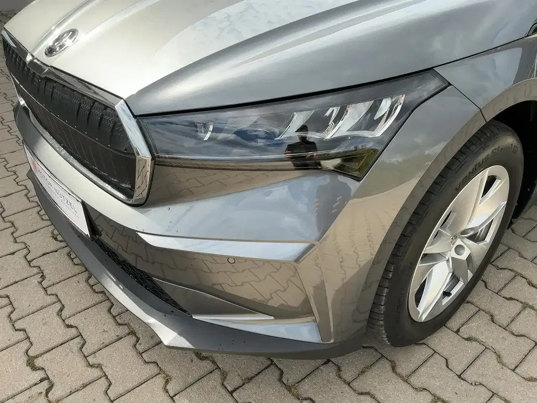 Skoda Enyaq 60 iV Loft - Thumbnail 14