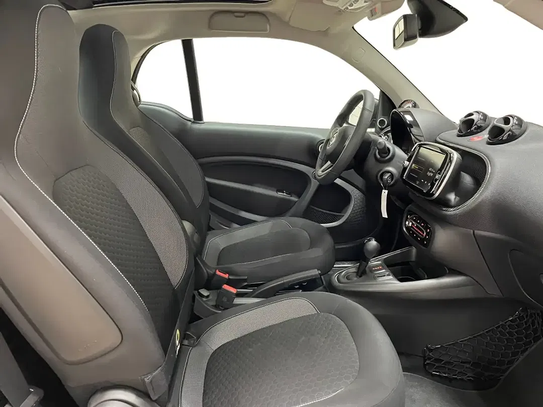 smart forTwo - Thumbnail 3