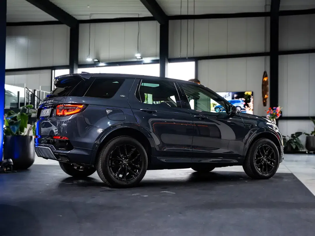 Land Rover Discovery Sport P300e 4x4 PHEV S - Thumbnail 4