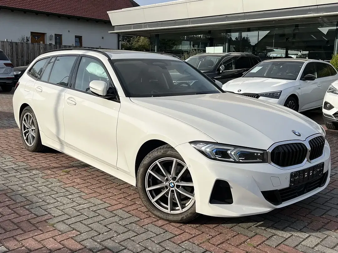 BMW 318 - foto 1