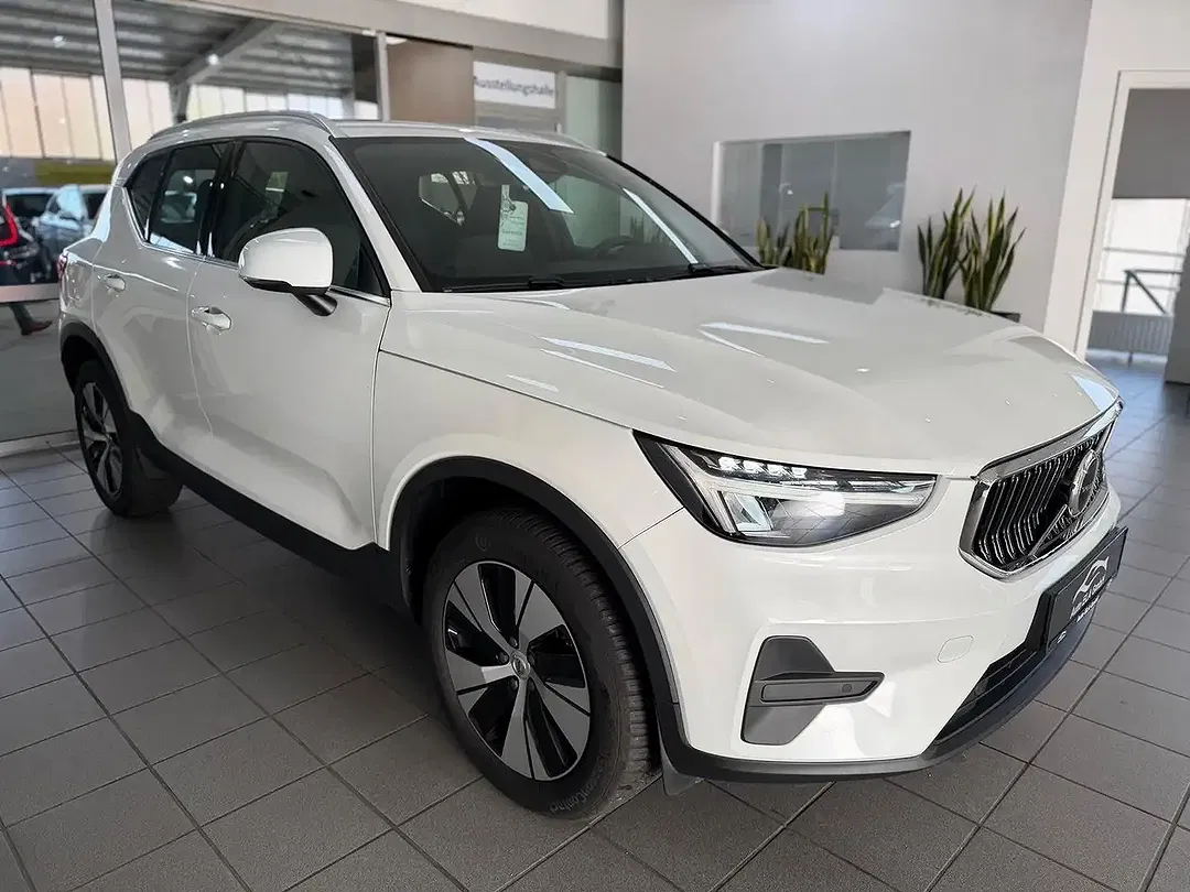 Volvo XC40 PHEV Hybrid Recharge - Thumbnail 8