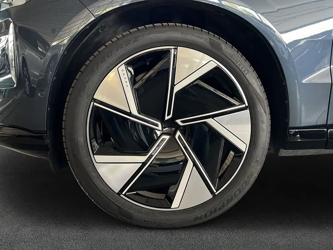 Volvo EX90 AWD Twin Motor Ultra - Thumbnail 6