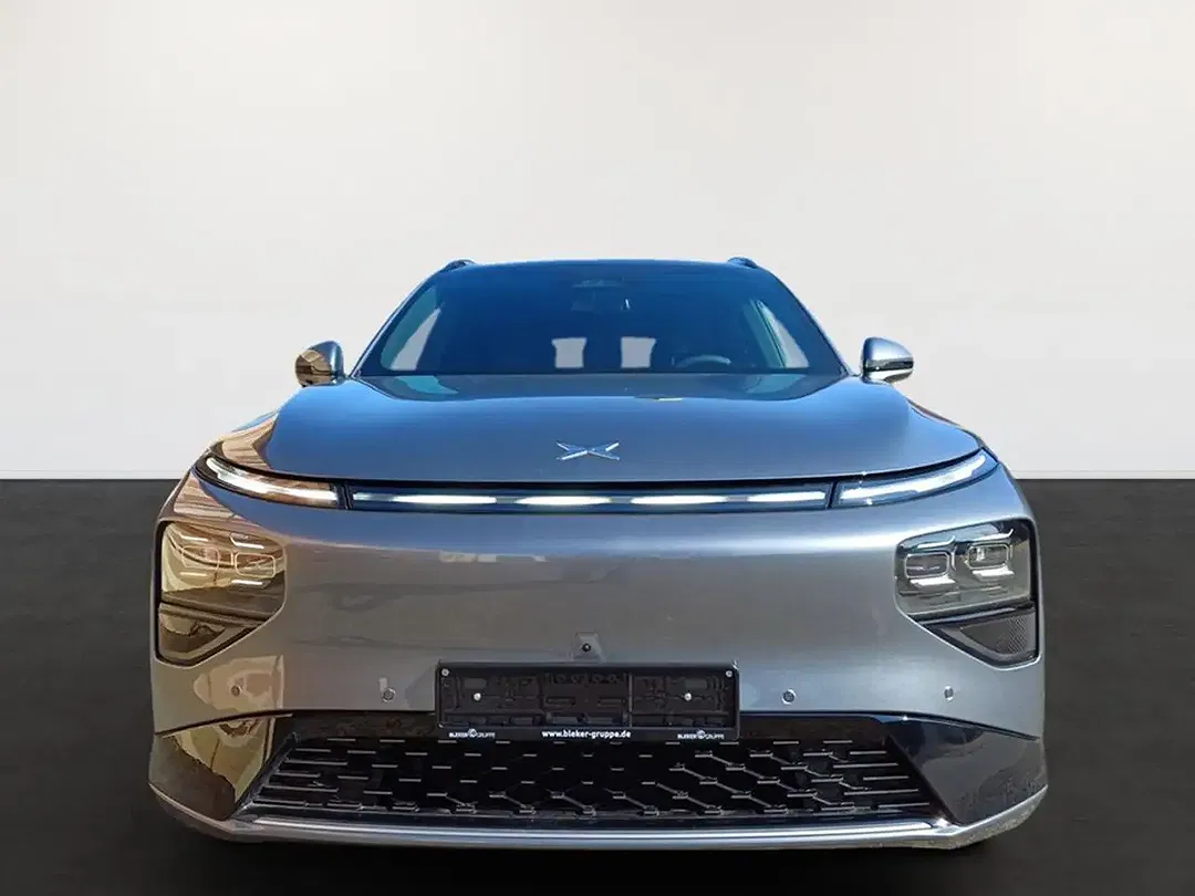 Xpeng G9 - foto 2