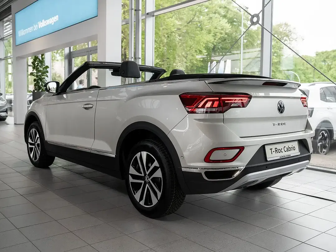 Volkswagen T-Roc 1.5 TSI DSG - Thumbnail 3