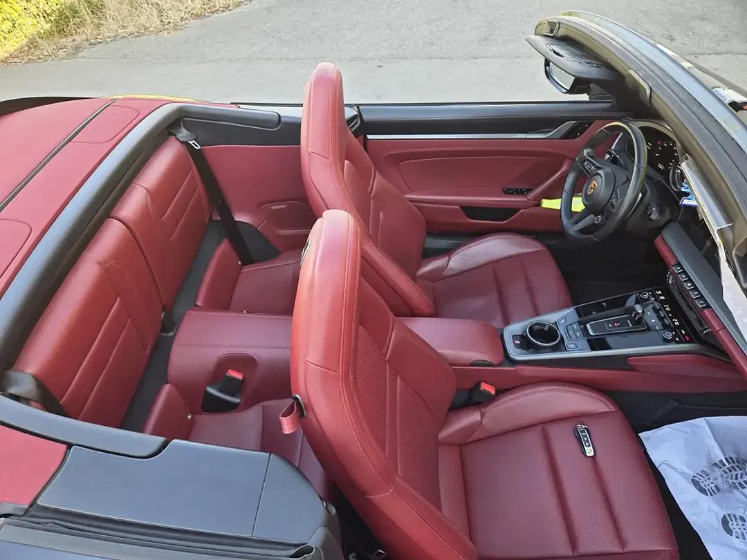 Porsche 992 Carrera 4S Cabriolet - foto 15