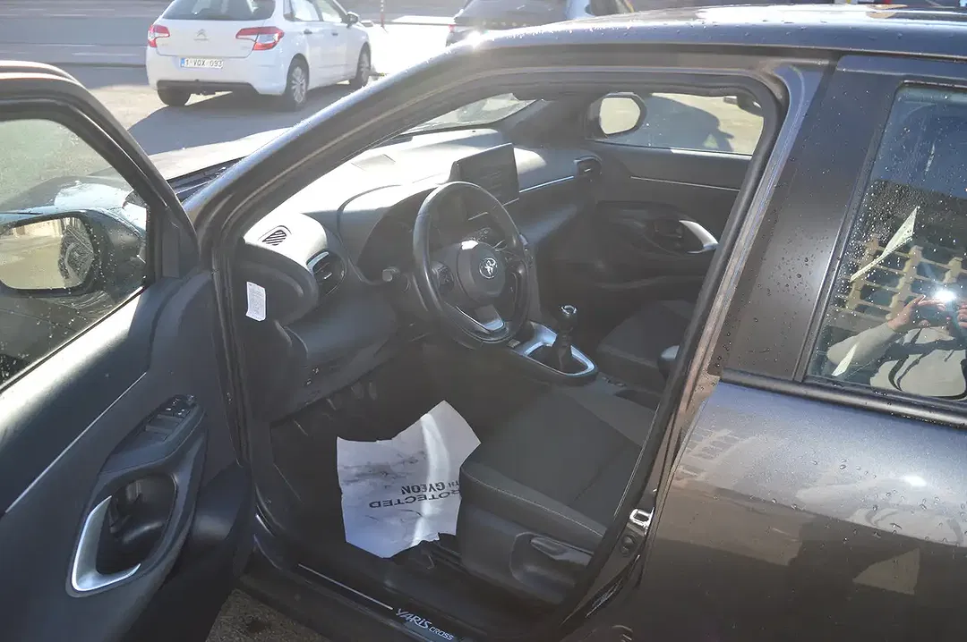 Toyota Yaris Cross 1.5 VVT-i Plus - Thumbnail 5