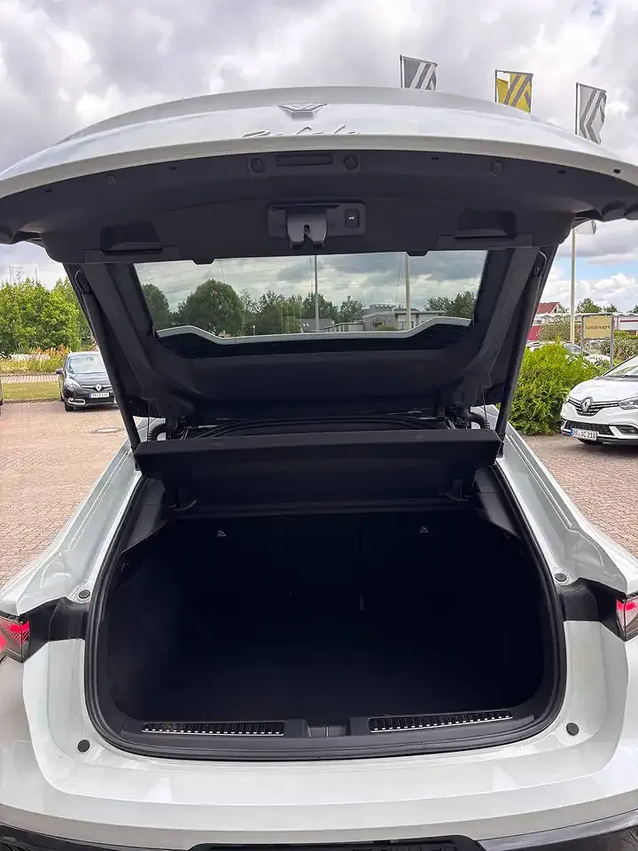 Renault Rafale E-Tech Hybrid Techno - foto 15