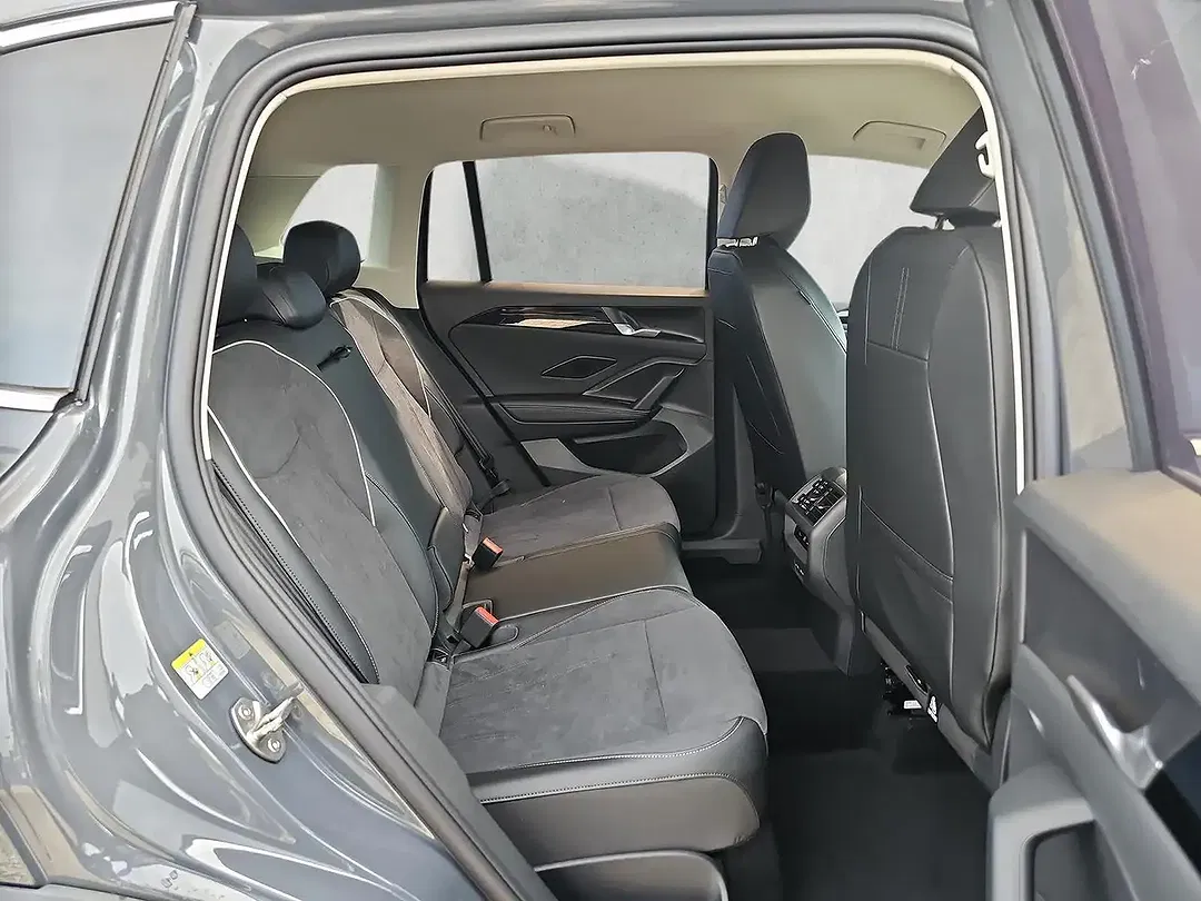 Volkswagen Tiguan 2.0 TDI DSG Elegance - Thumbnail 13