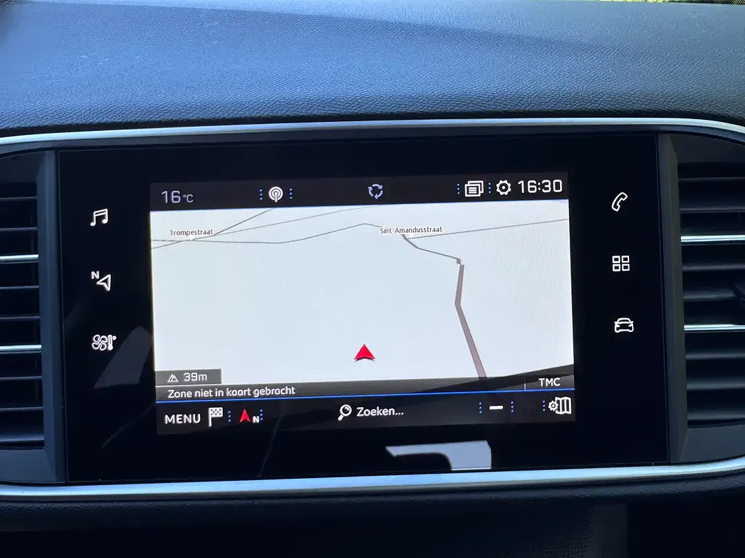 Peugeot 308 PureTech - Thumbnail 10