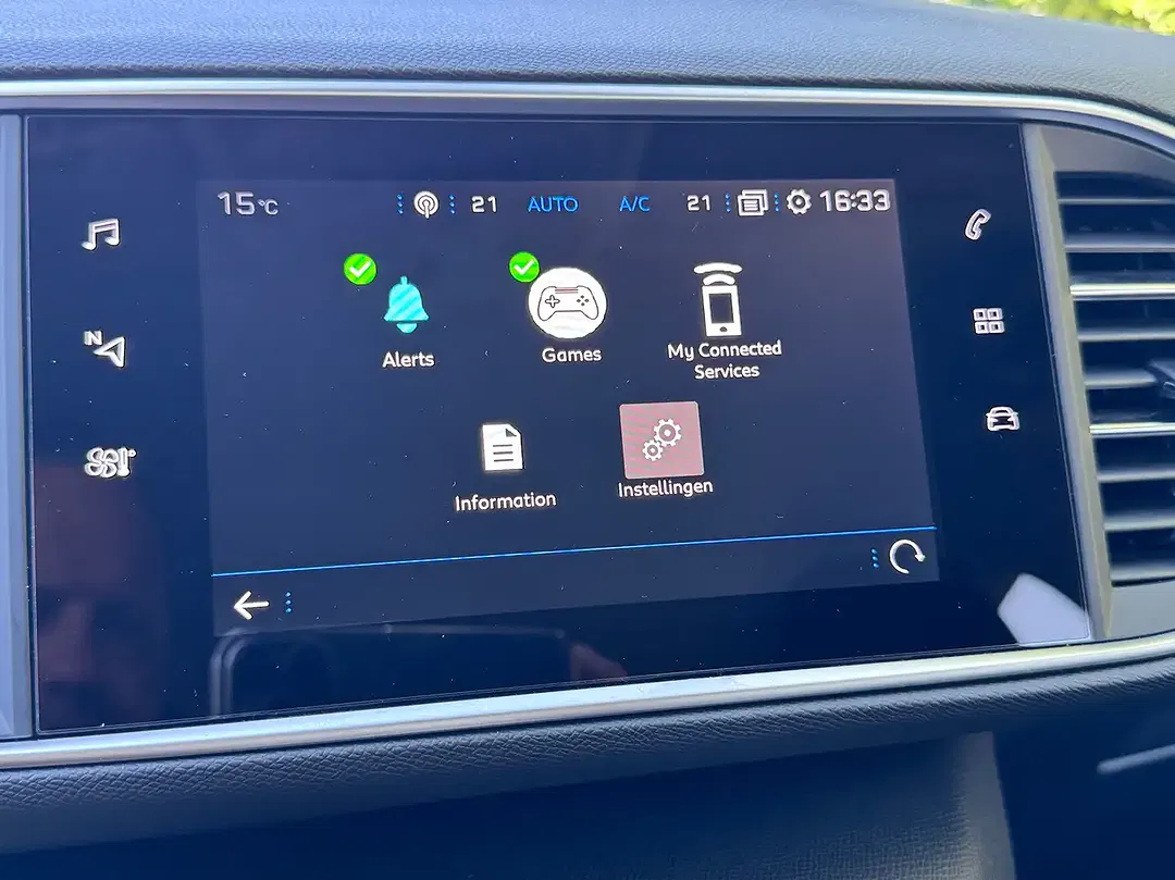 Peugeot 308 PureTech - Thumbnail 13