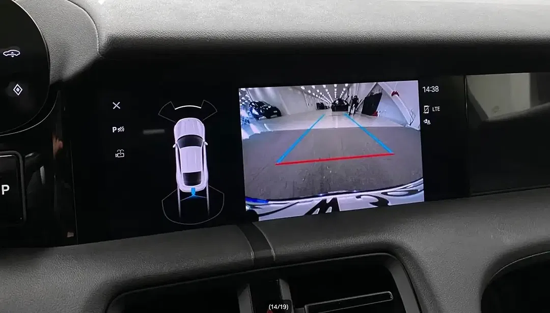 Porsche Taycan Sport Chrono PASM - Thumbnail 14