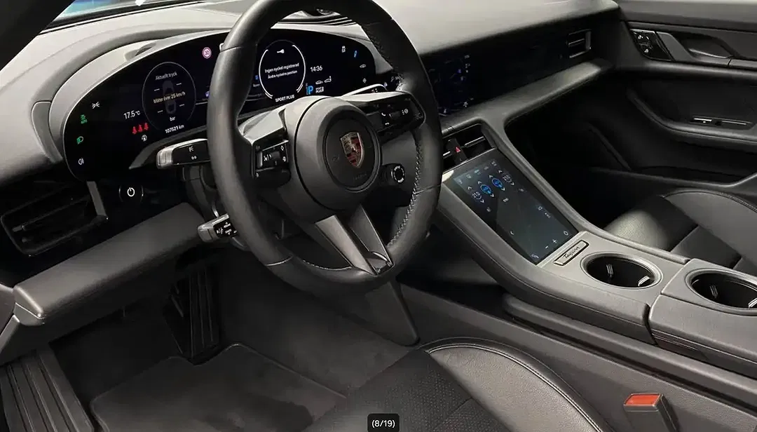 Porsche Taycan Sport Chrono PASM - Thumbnail 8