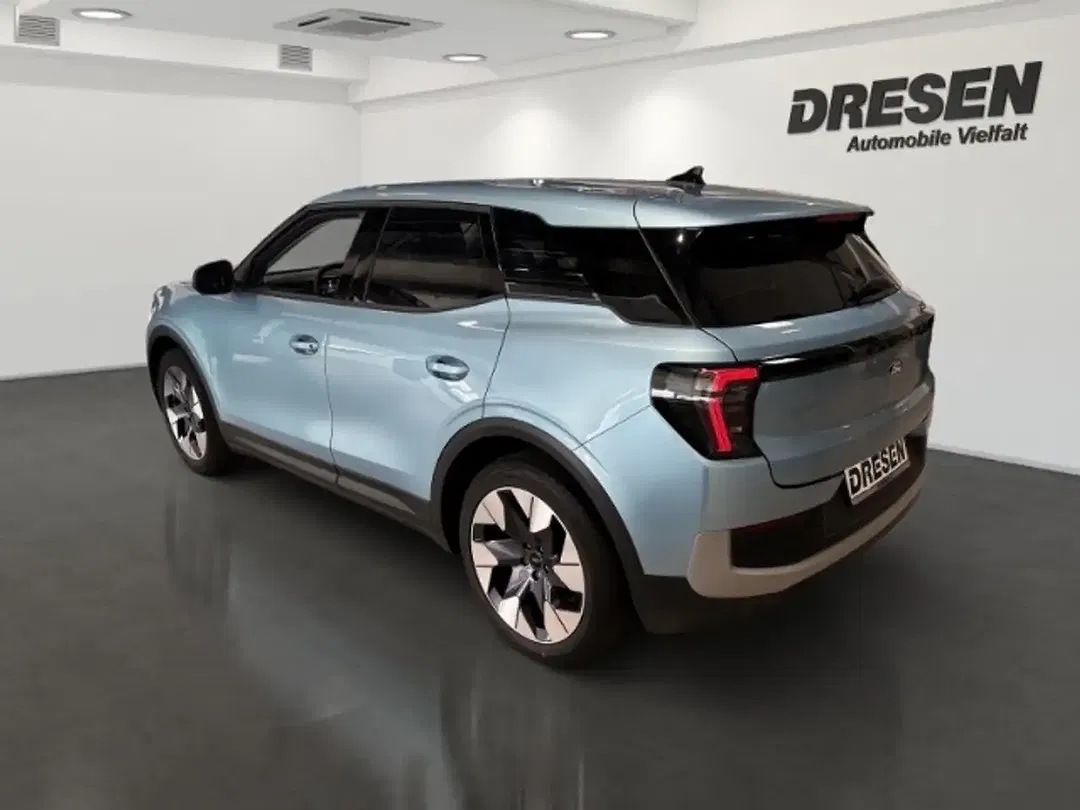 Ford Explorer Premium - Thumbnail 5