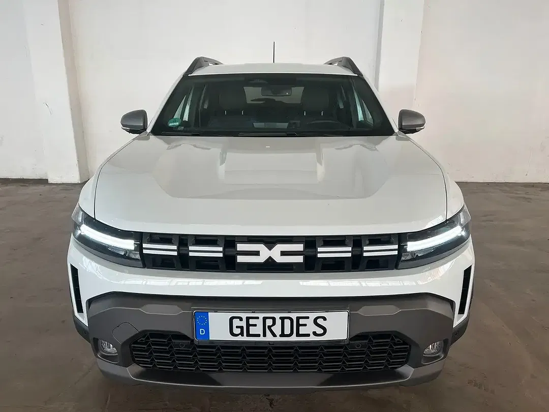Dacia Duster Hybrid Journey - Thumbnail 3