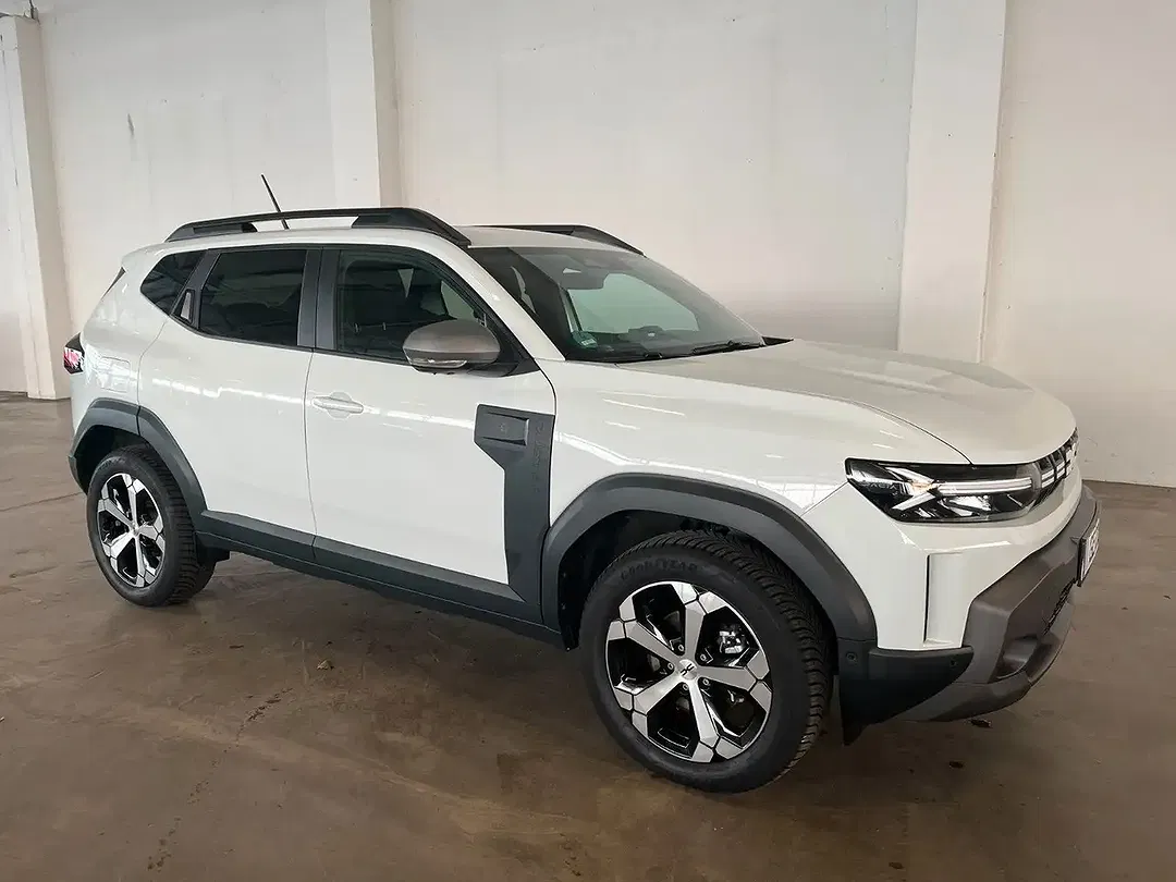Dacia Duster Hybrid Journey - Thumbnail 6
