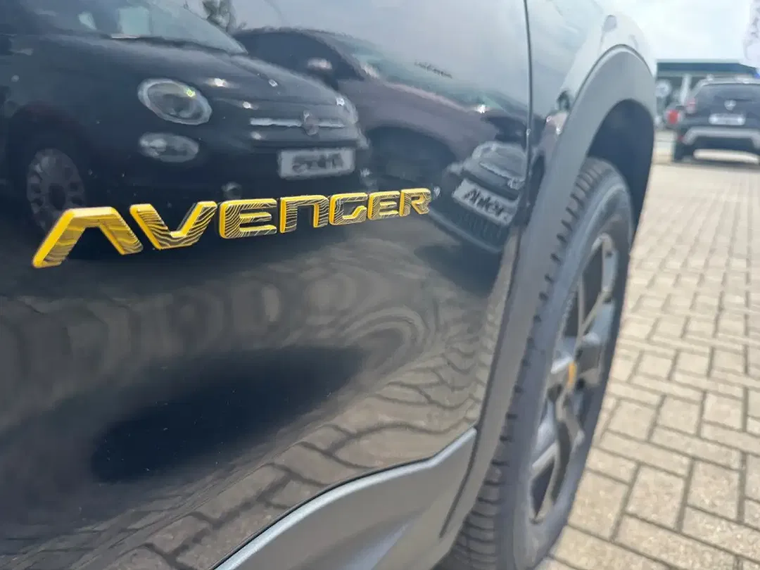Jeep Avenger 4xe 4x4 The North Face - Thumbnail 13