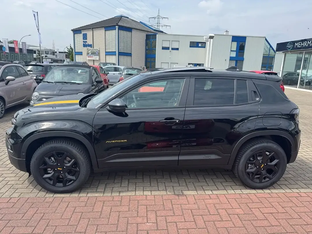 Jeep Avenger 4xe 4x4 The North Face - Thumbnail 4