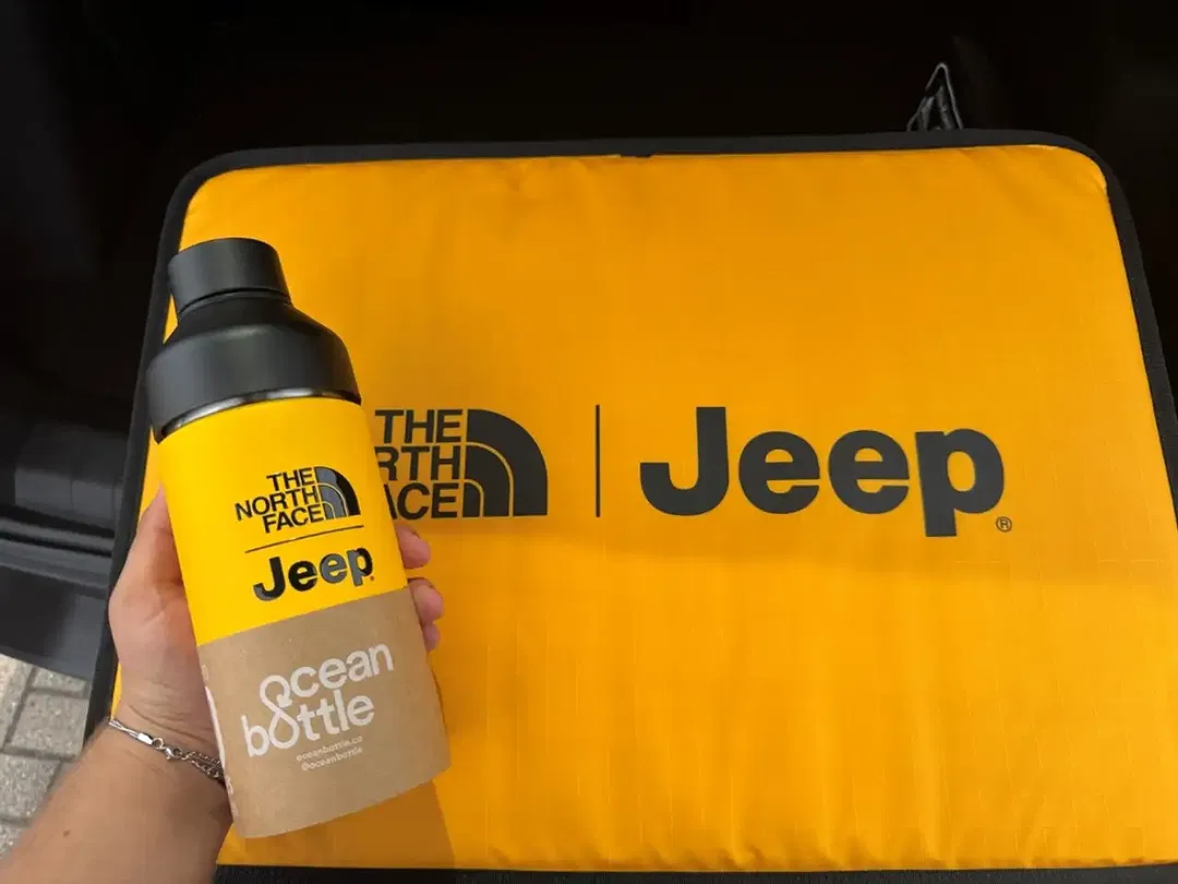 Jeep Avenger 4xe 4x4 The North Face - Thumbnail 9