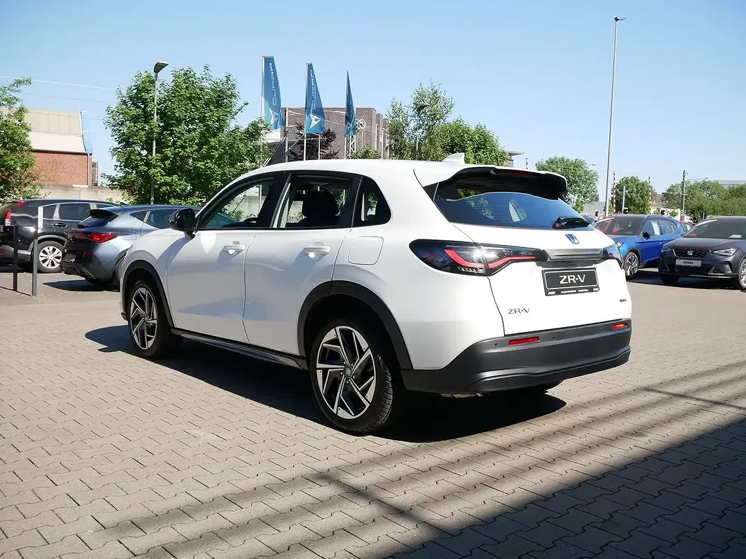 Honda ZR-V 2.0 i-MMD Hybrid - Thumbnail 8
