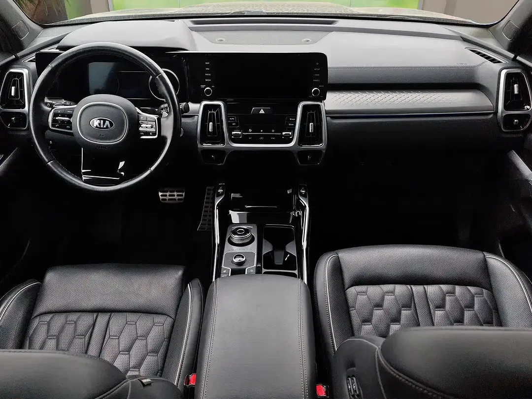 Kia Sorento 2.2 CRDi DCT AWD - Thumbnail 13