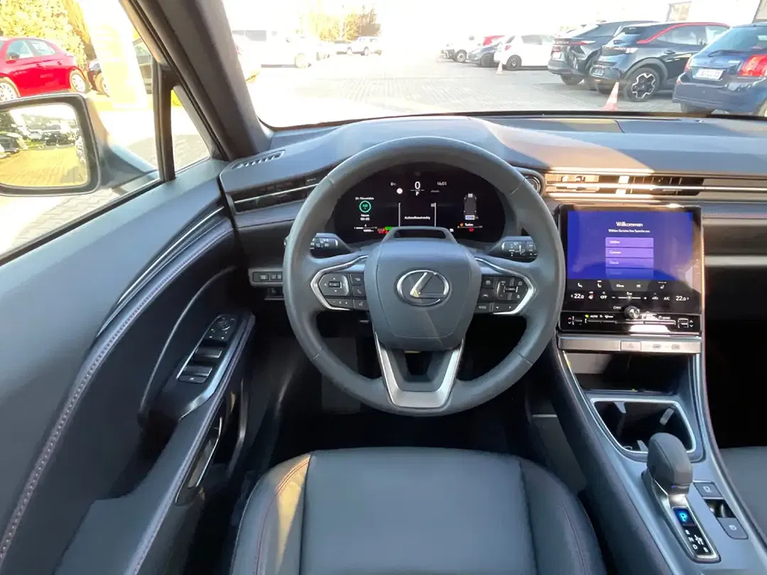 Lexus LBX 1.5 Emotion - foto 15