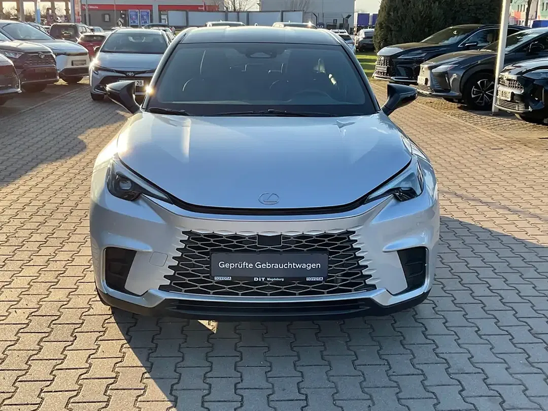 Lexus LBX 1.5 Emotion - Thumbnail 9