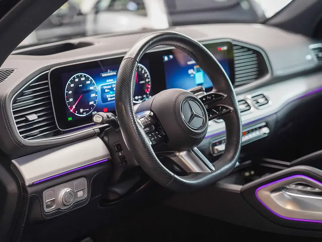 Mercedes-Benz GLE 350 4MATIC AMG Line Night - Thumbnail 17