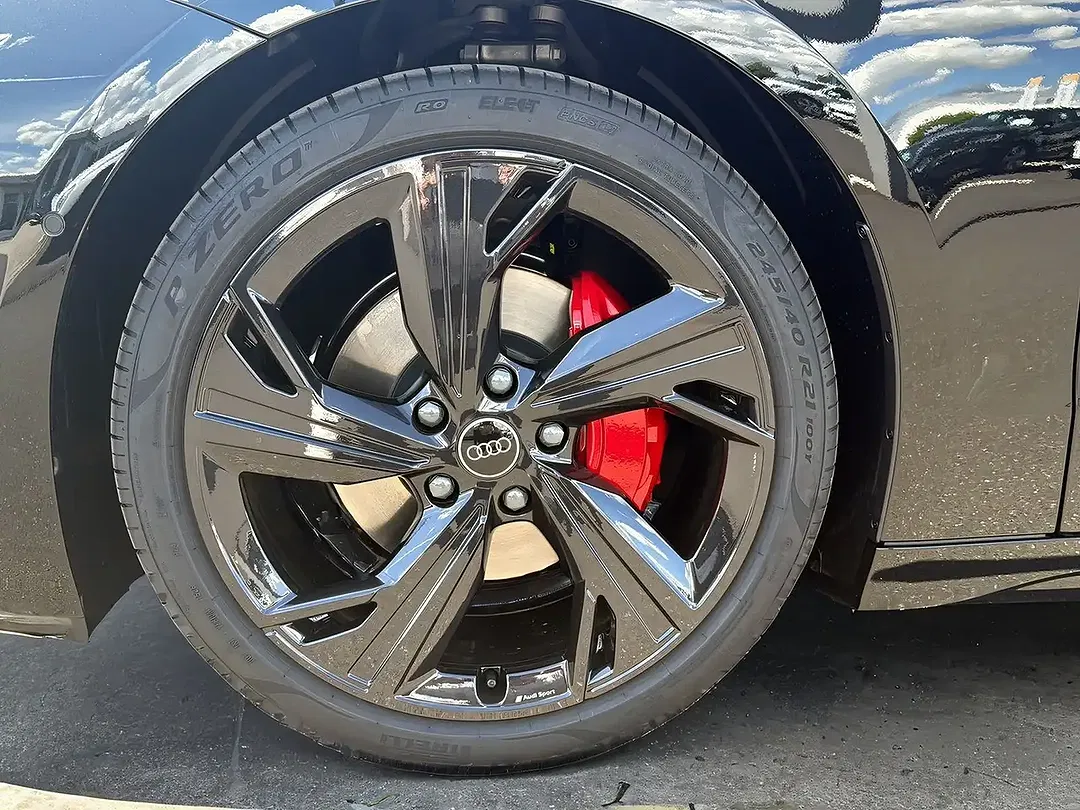 Audi A6 e-tron performance S line - Thumbnail 4