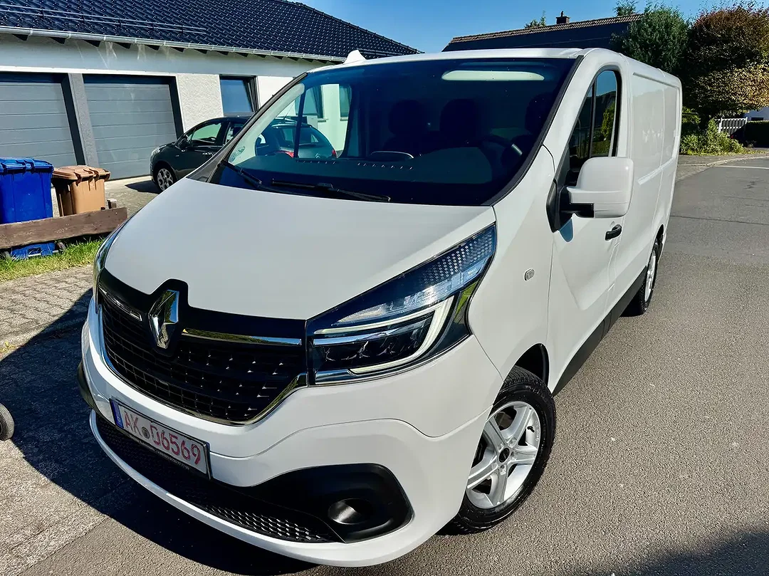 Renault Trafic L1H1 automaat - Afbeelding 1
