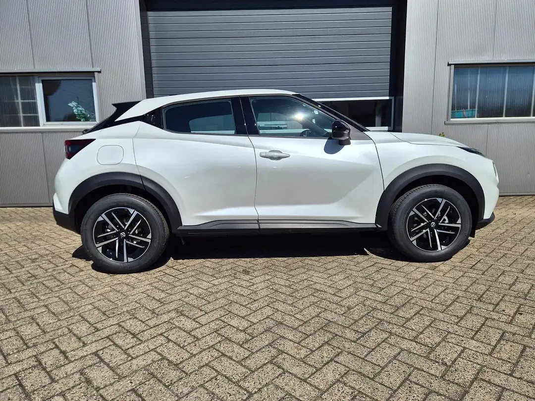 Nissan Juke 1.0 DIG-T N-Connecta - Thumbnail 3