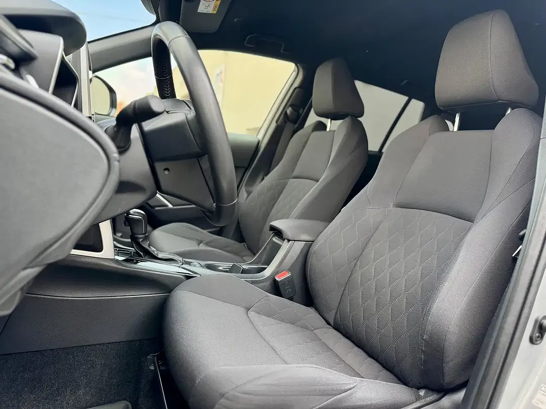 Toyota Corolla Cross Hybrid - Thumbnail 13