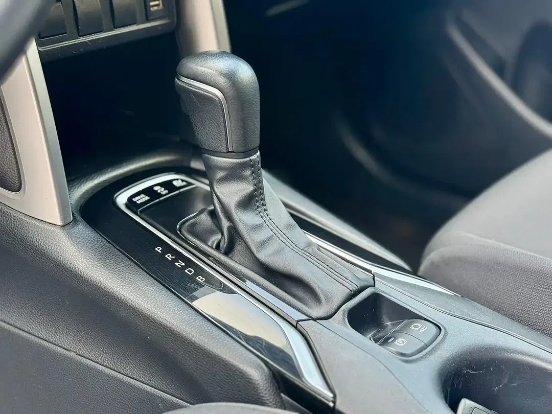 Toyota Corolla Cross Hybrid - Thumbnail 9