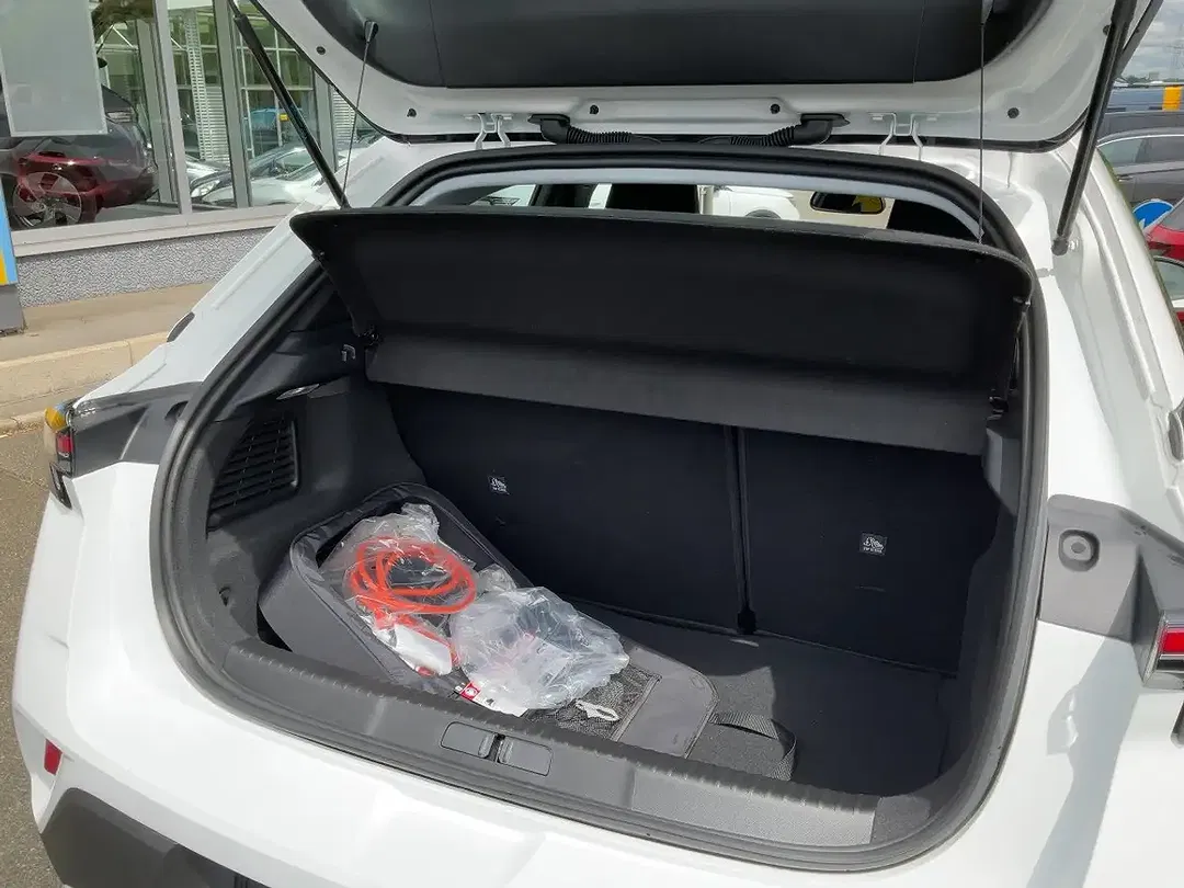 Opel Mokka-E Elegance - Thumbnail 7