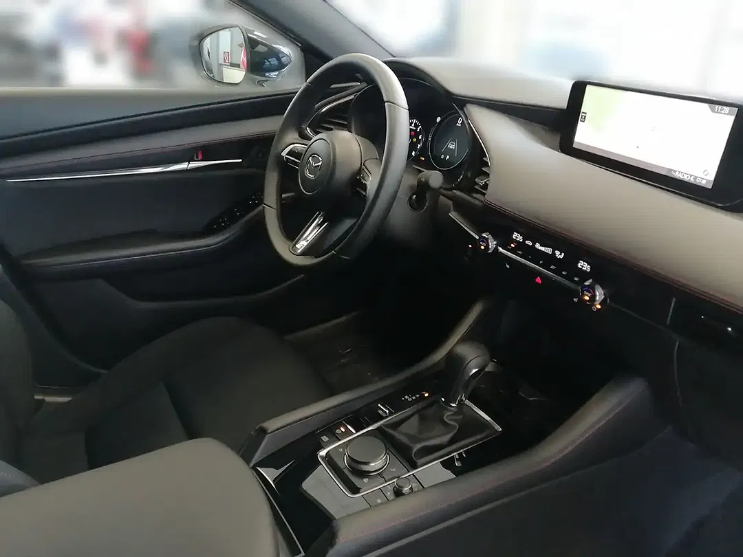 Mazda 3 Homura - Thumbnail 13
