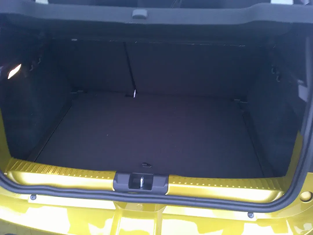 Dacia Sandero TCe Stepway Extreme - Thumbnail 11
