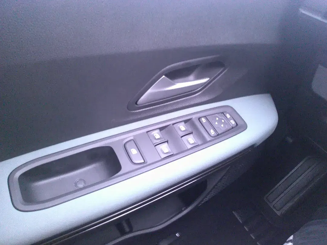 Dacia Sandero TCe Stepway Extreme - foto 15