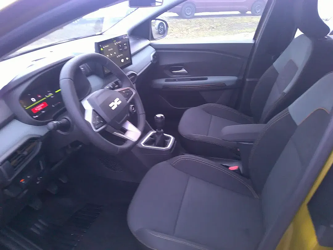 Dacia Sandero TCe Stepway Extreme - Thumbnail 9