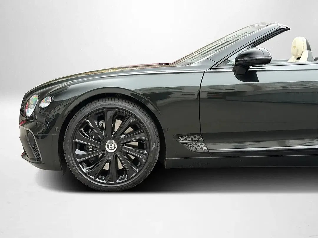 Bentley Continental GTC 4.0 V8 Mulliner Edition - Thumbnail 10