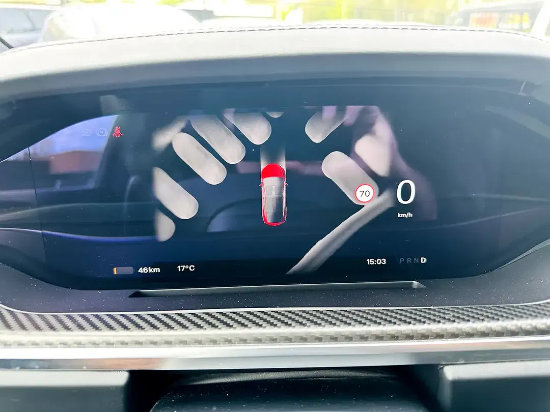 Tesla Model X Plaid - foto 15