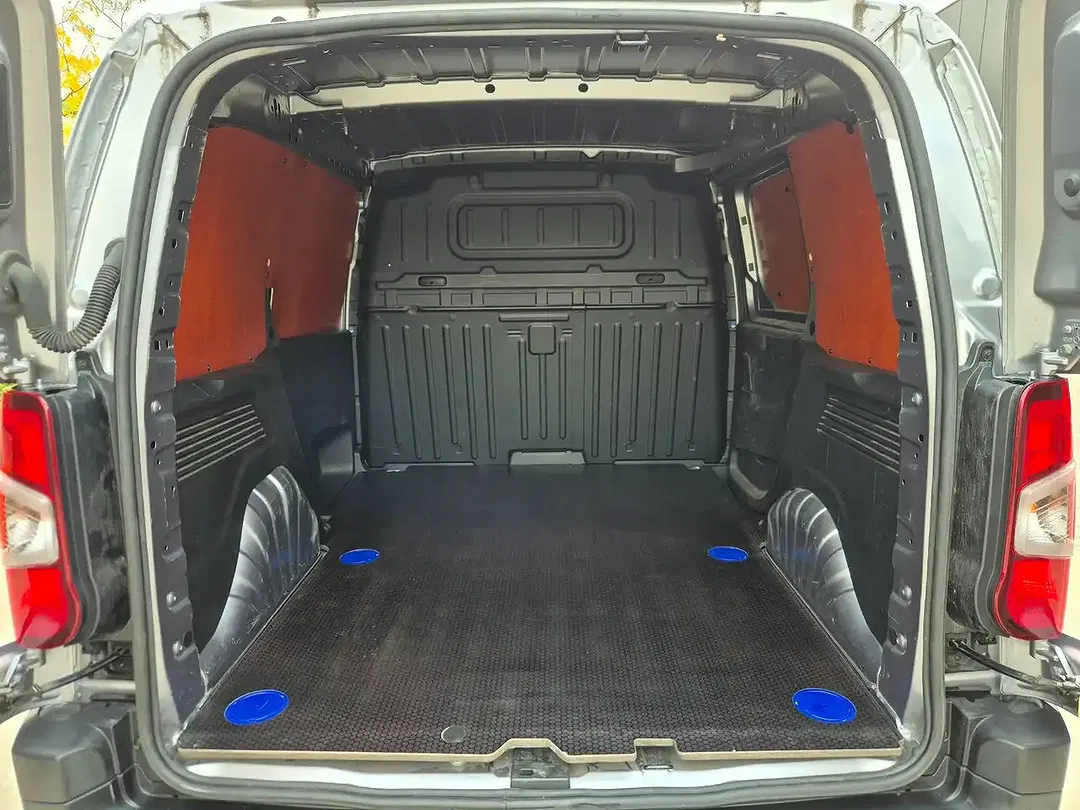 Peugeot Partner BlueHDi 130 Premium - Thumbnail 9