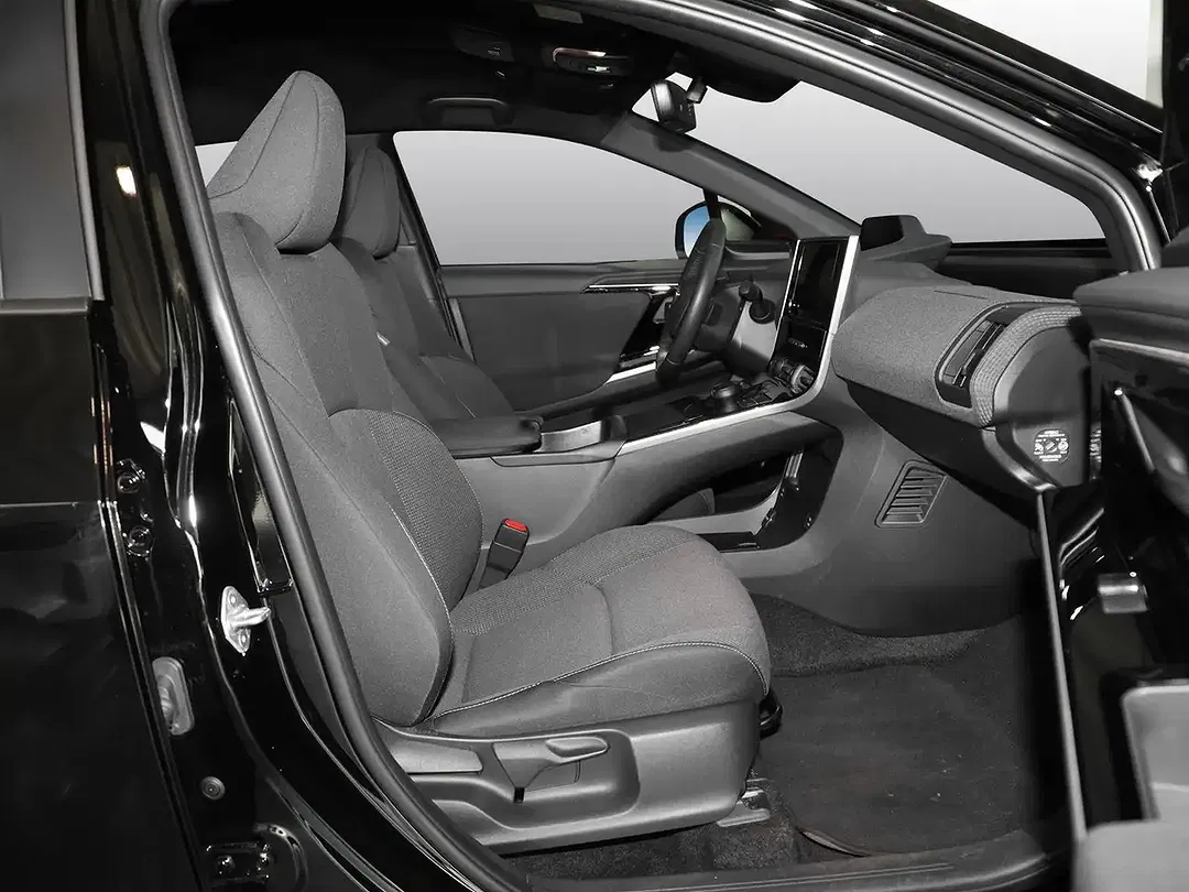 Toyota bZ4X - Thumbnail 6