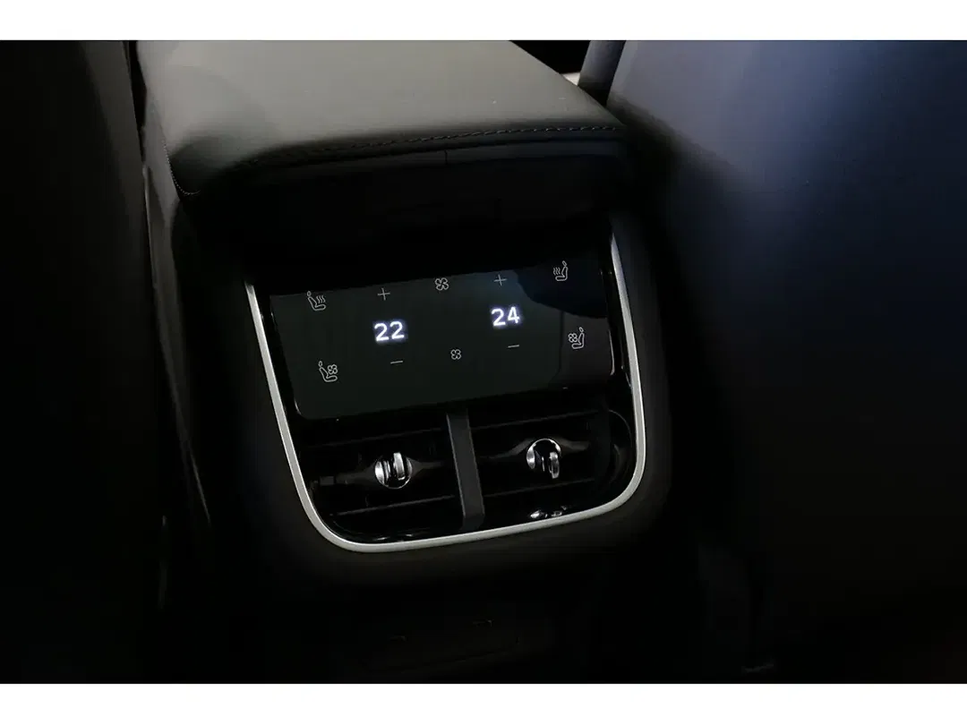 Volvo ES90 Single Motor Extended Range Ultra - Thumbnail 12