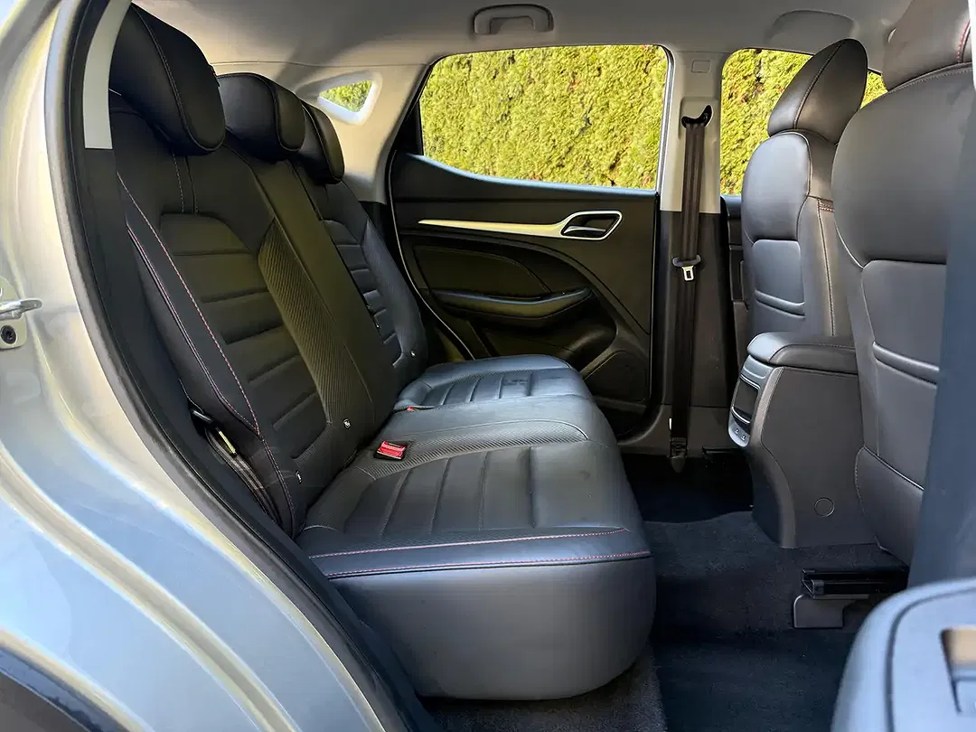 MG ZS 1.5 VTi AUT Luxury - Thumbnail 10