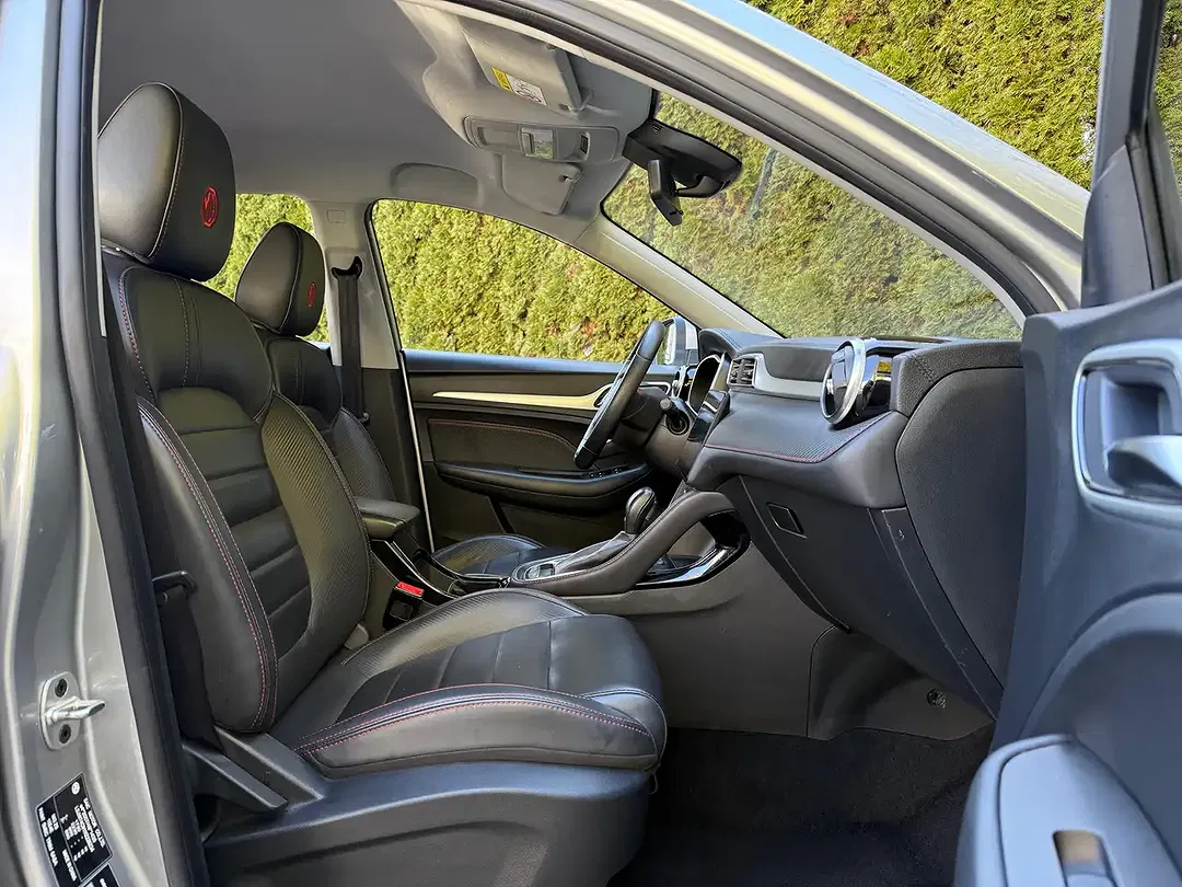 MG ZS 1.5 VTi AUT Luxury - Thumbnail 11