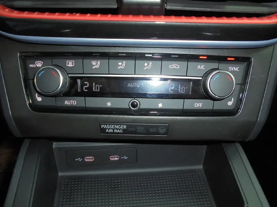 SEAT Ibiza FR - Thumbnail 13