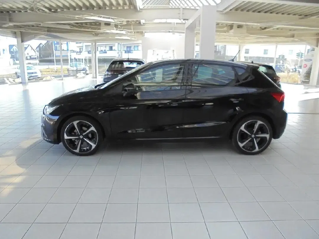 SEAT Ibiza FR - Thumbnail 3