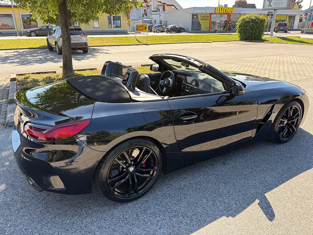BMW Z4 M M40i - Thumbnail 3