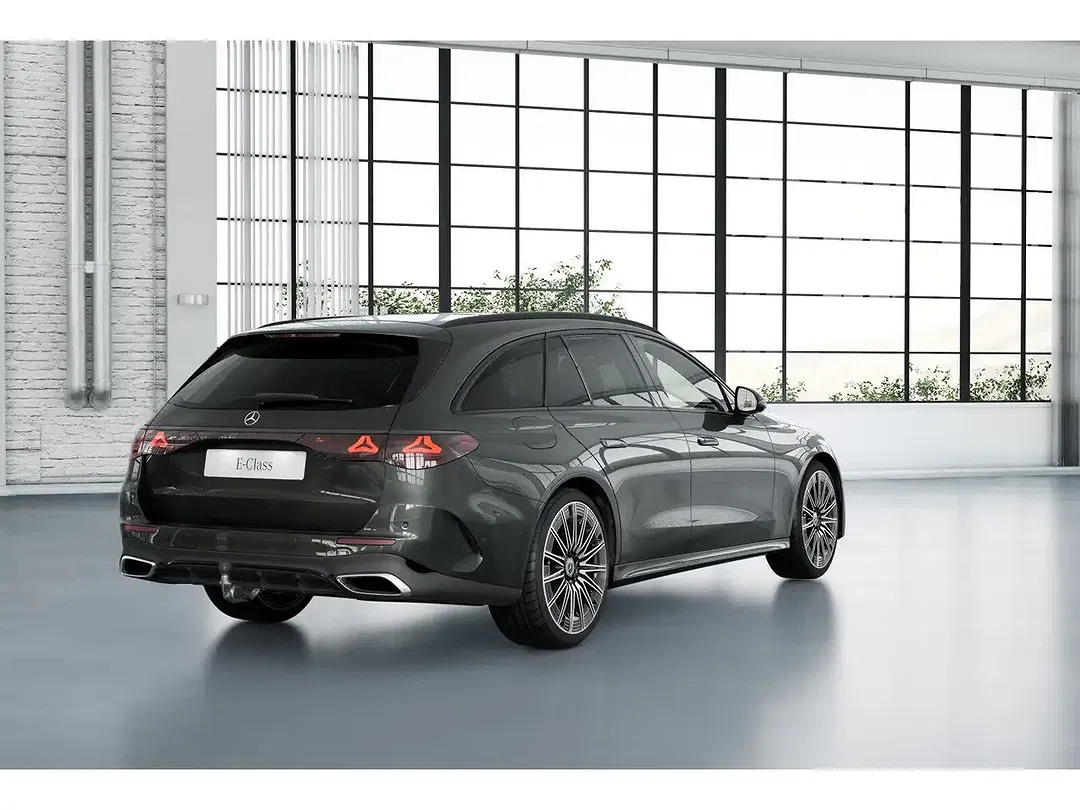 Mercedes-Benz E 220 Burmester Night - Thumbnail 2