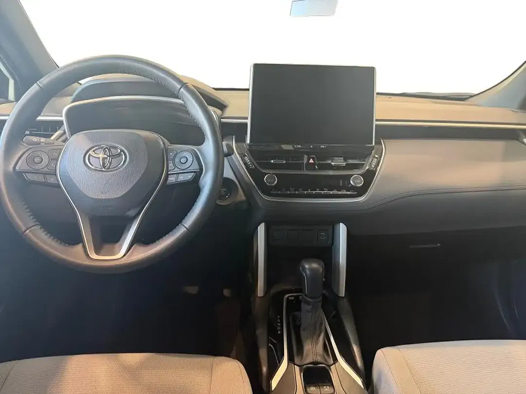 Toyota Corolla Cross Hybrid Style - Thumbnail 10