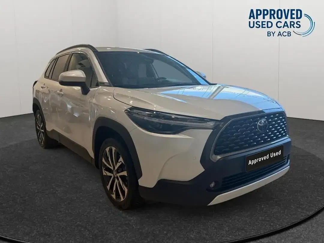 Toyota Corolla Cross Hybrid Style - Thumbnail 5